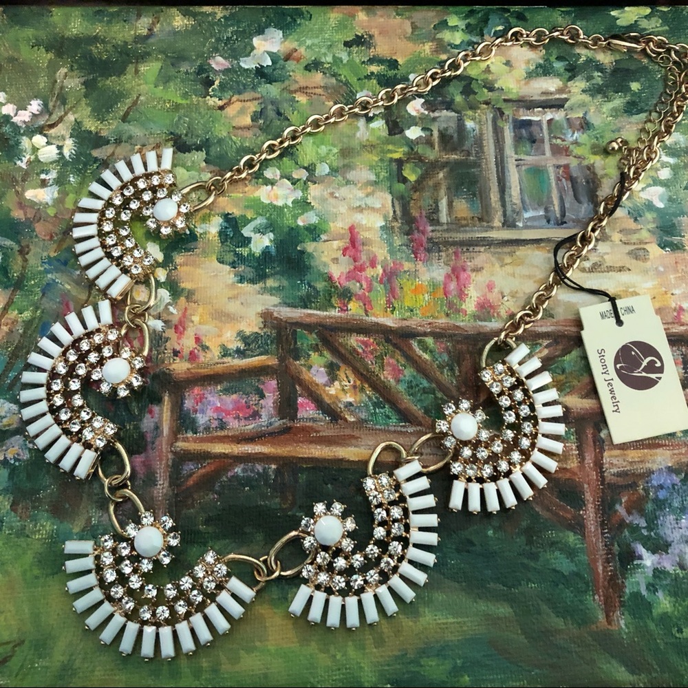 Stony Necklace